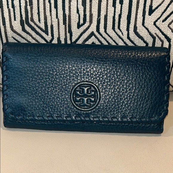 Tory Burch Handbags - Tory Burch Marion Whipstitch Continental Teal Leather Wallet, NWOT